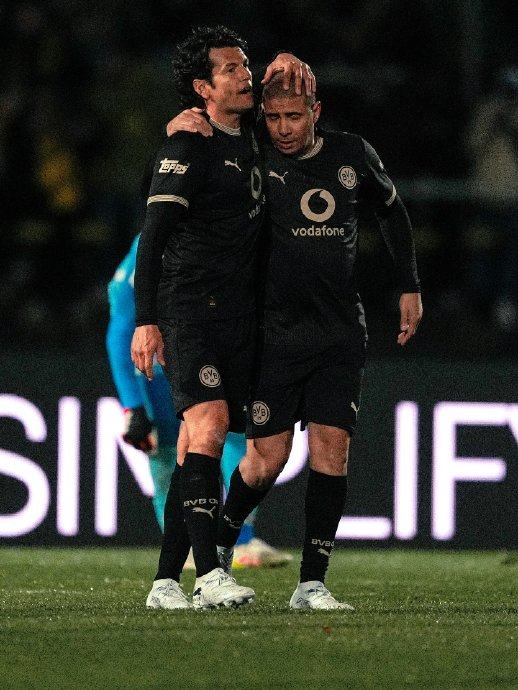 多特蒙德球迷共襄盛举 黄黑同心共筑球队未来