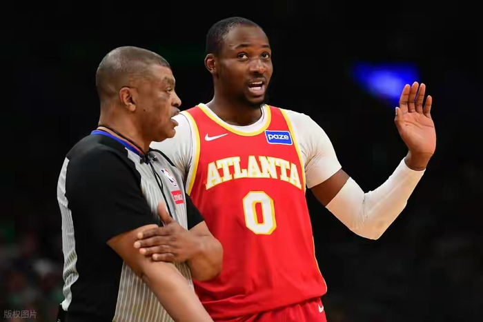 库明加两战砍双十引交易风波 老鹰或以降薪换未