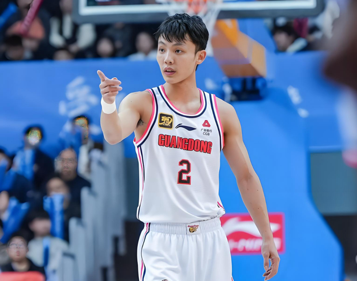 广东队主场惨败福建队 18分领先竟遭30分逆转